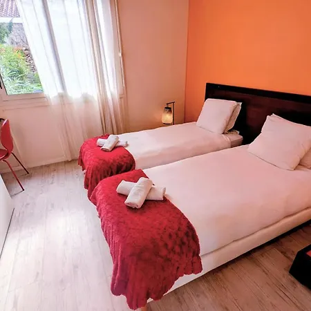 Hotel Moodz Vienne Pont-Eveque