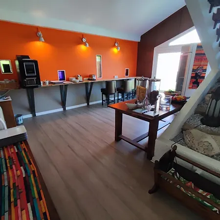 Hotel Moodz Vienne Pont-Eveque