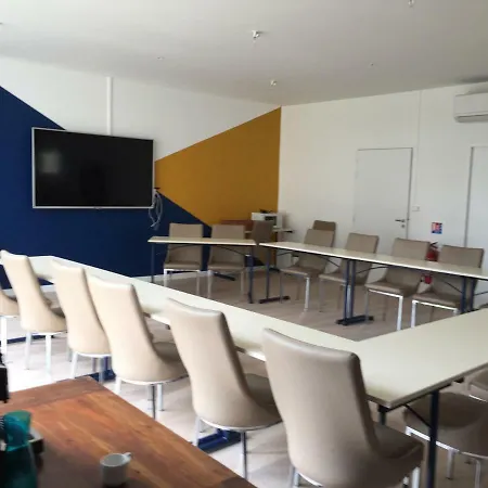 Hotel Moodz Vienne