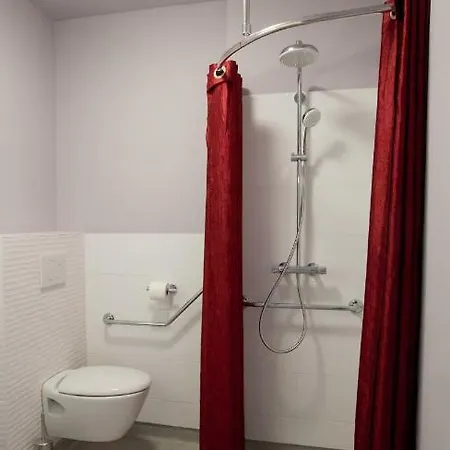 Moodz Vienne Hotel 3*