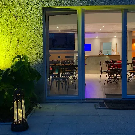 Hotel Moodz Vienne Pont-Eveque